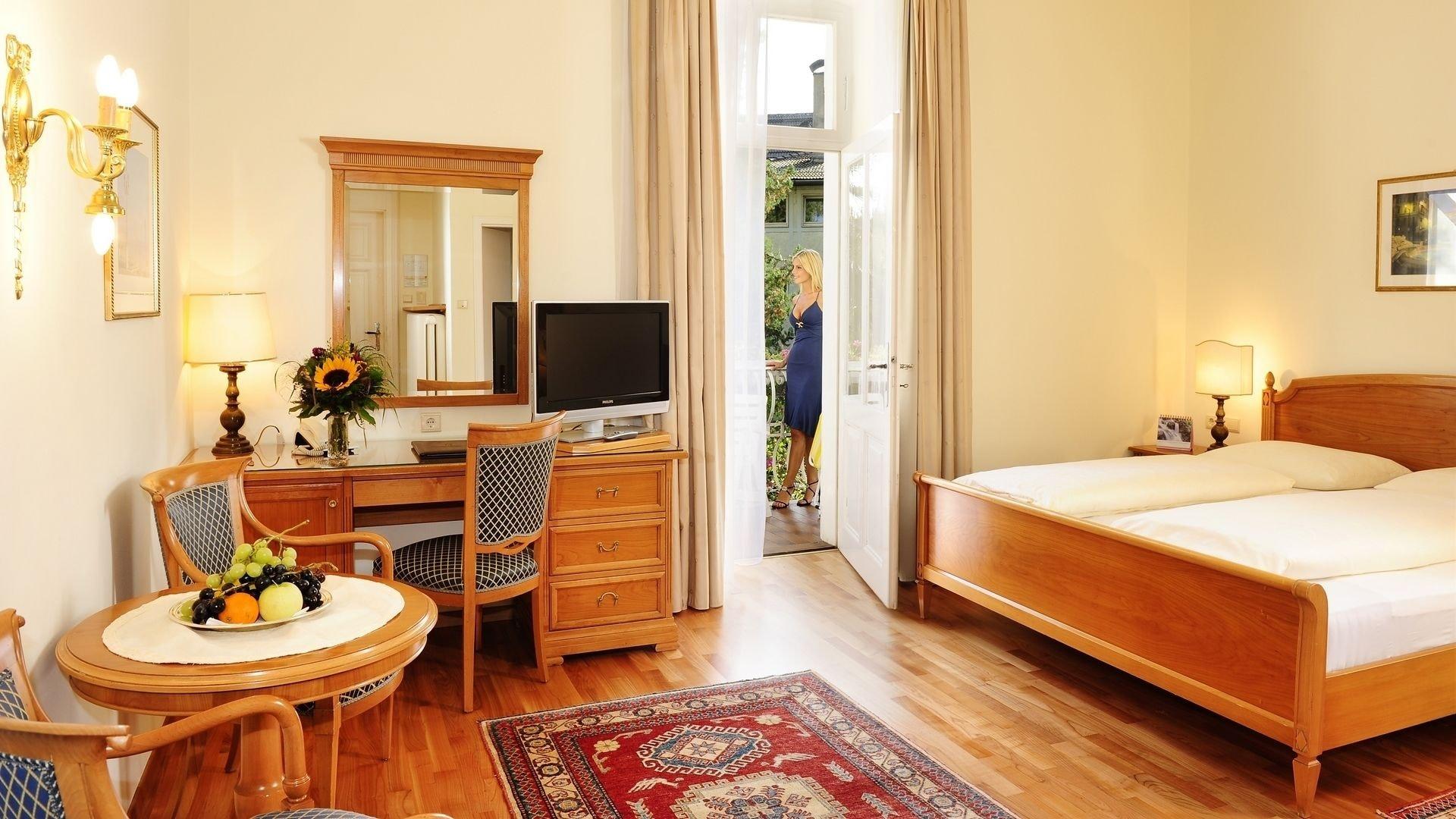 Villa Bavaria Merano Bagian luar foto