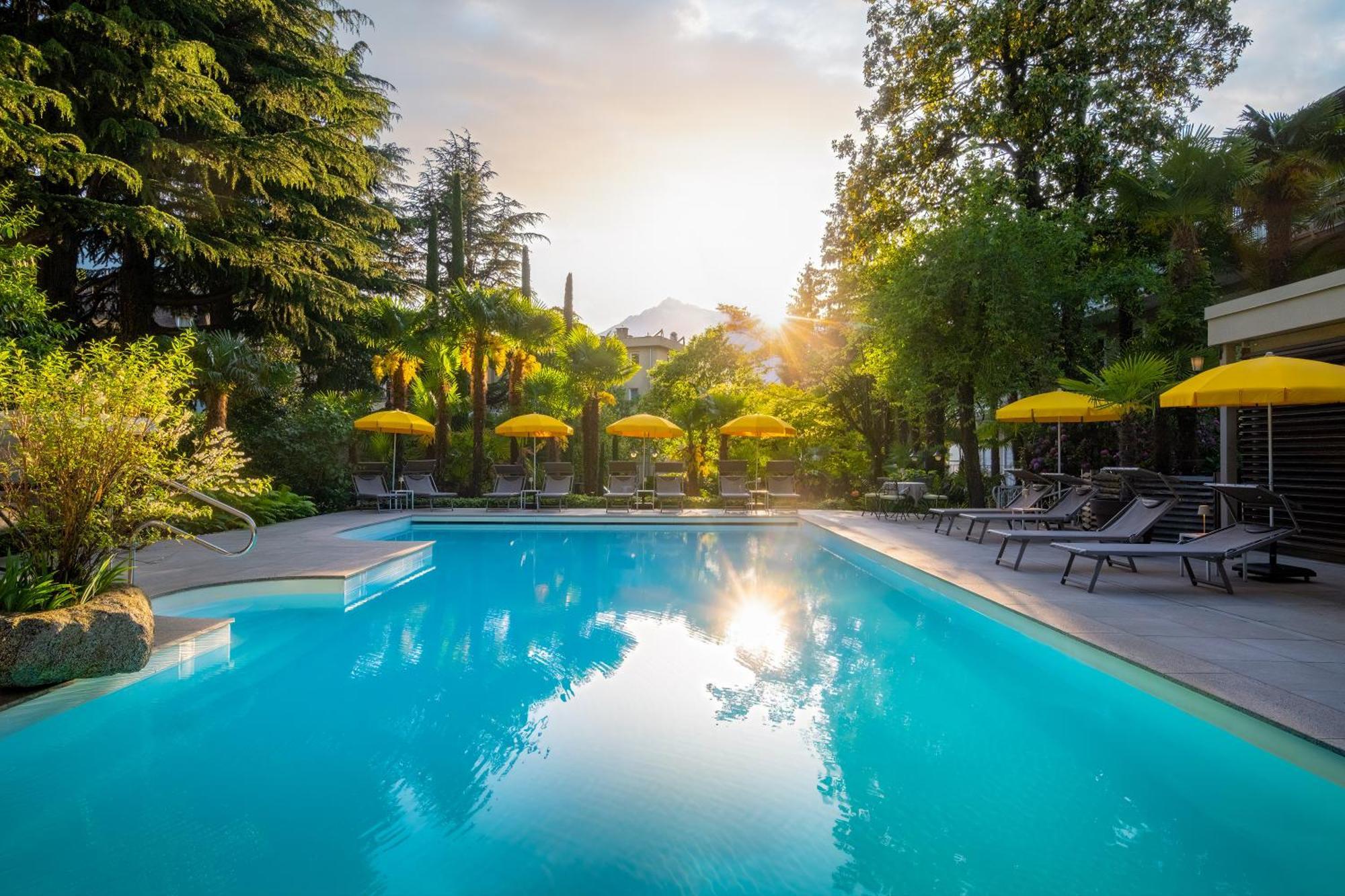 Villa Bavaria Merano Bagian luar foto