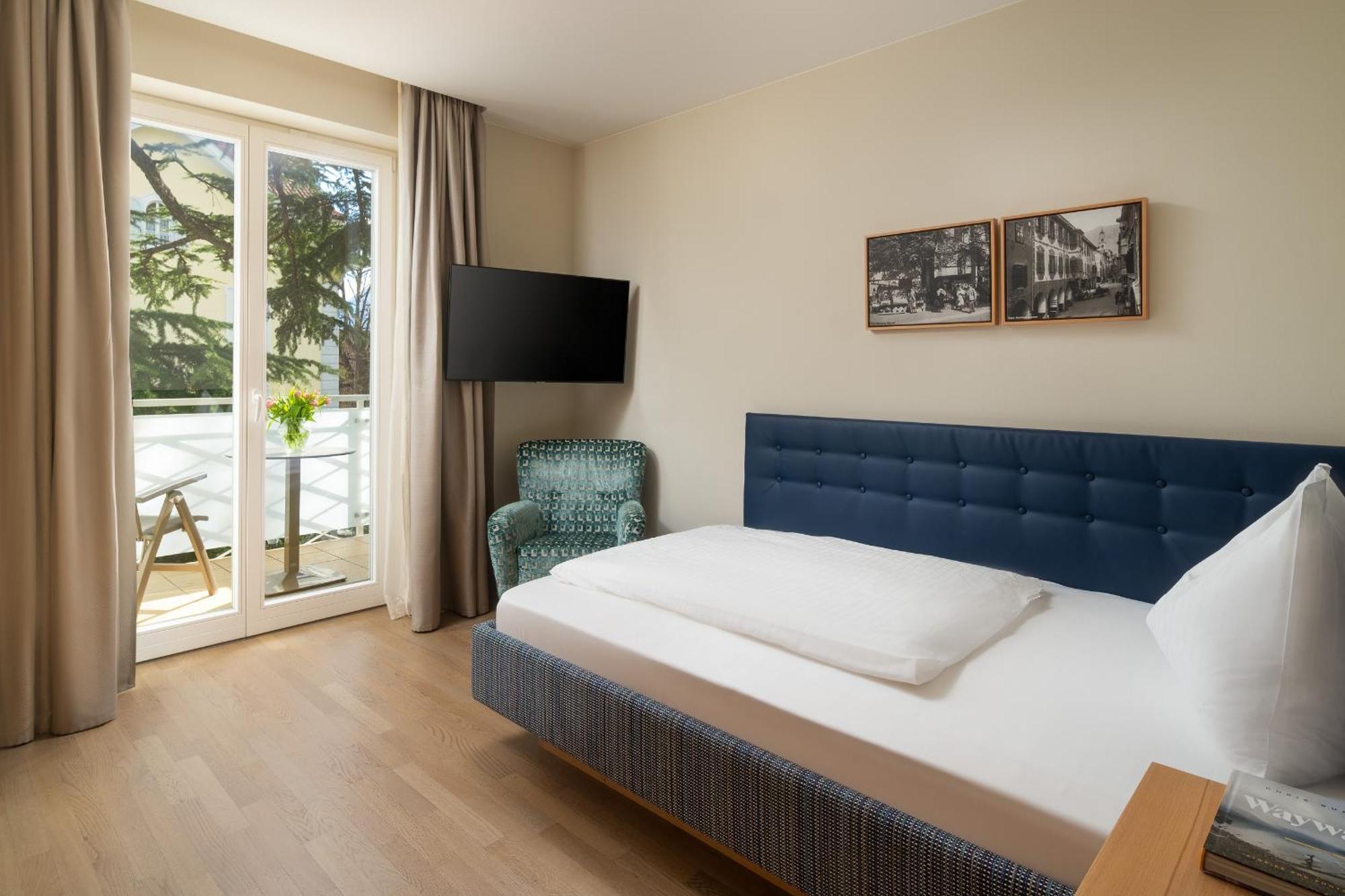 Villa Bavaria Merano Bagian luar foto