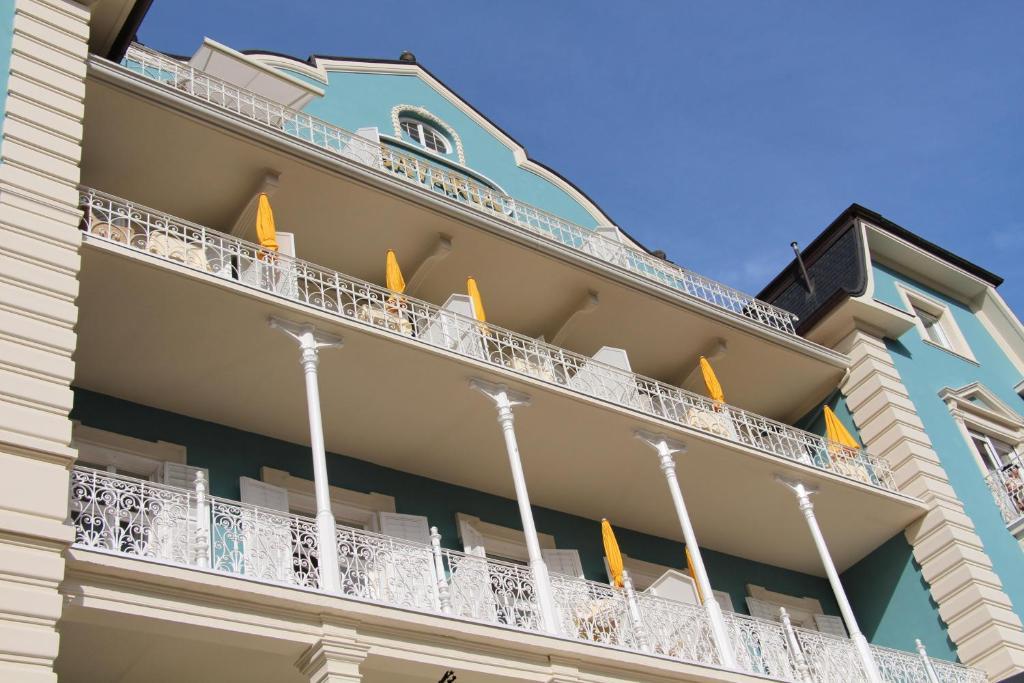 Villa Bavaria Merano Bagian luar foto