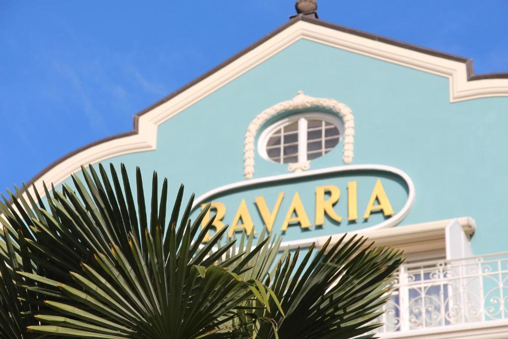 Villa Bavaria Merano Bagian luar foto